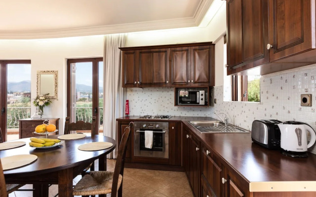 Kahlua Bay Apartments