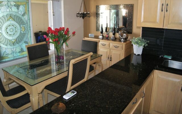 Brisas Penthouses by TA