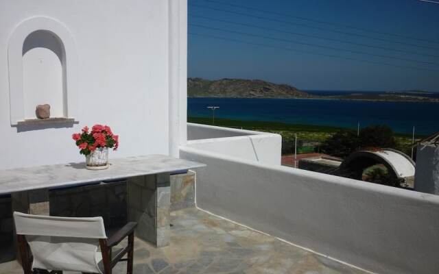 Nikoleta Kolympithres Paros