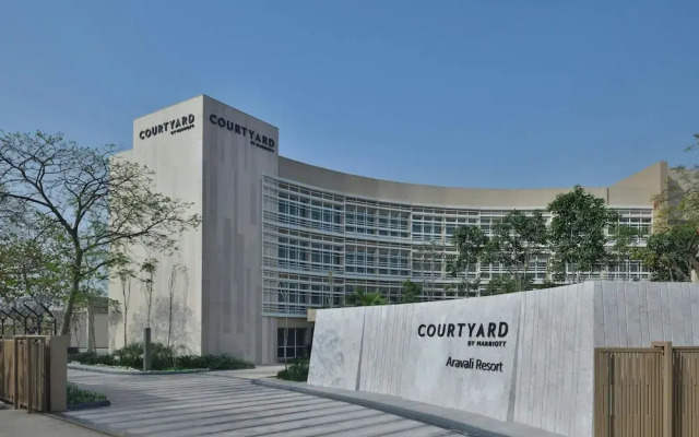 Courtyard by Marriott Aravali Resort