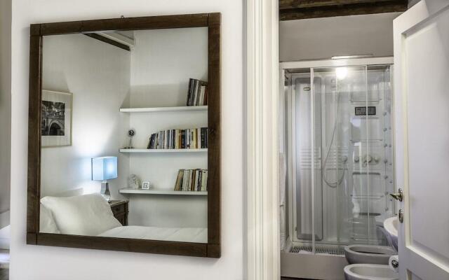 Luxury Flat in the Center of Rome