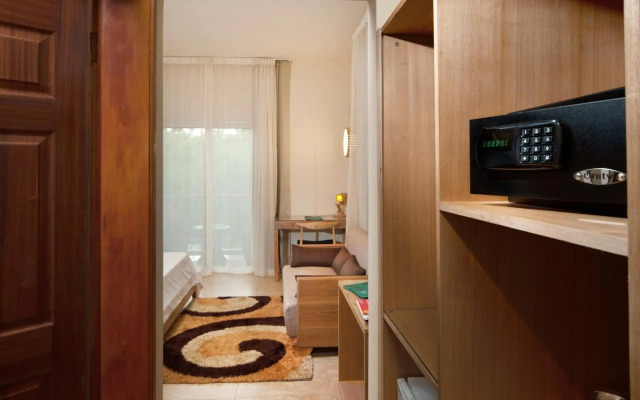 Le Palmiste Resort & Spa