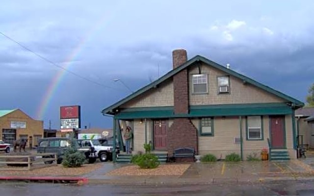 Buffalo Pointe Lodge And Café