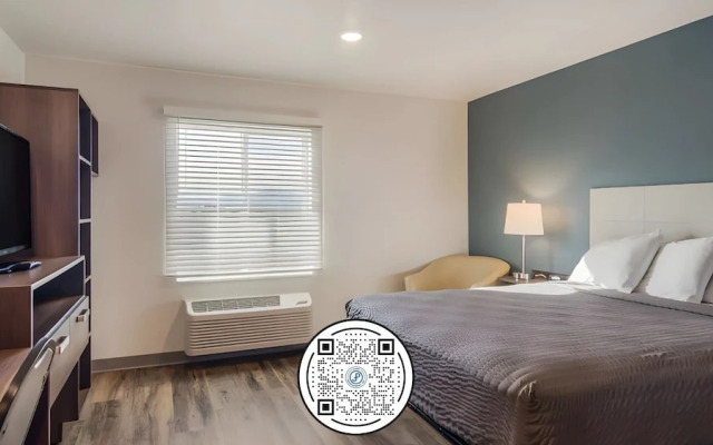 WoodSpring Suites Libertyville - Chicago