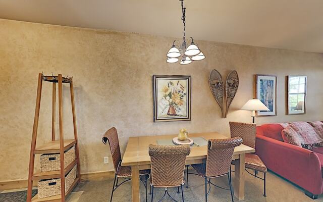 8203ns20 2 Bedroom Condo