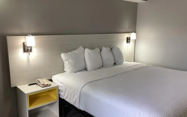 Days Inn by Wyndham Baltimore Northwest
