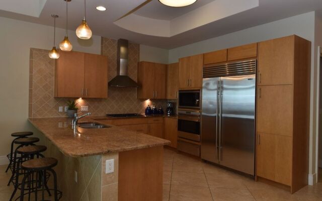 Turquoise Place 1908C