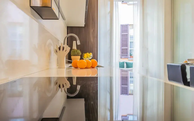 Rovelli 41 in Como With 2 Bedrooms and 3 Bathrooms