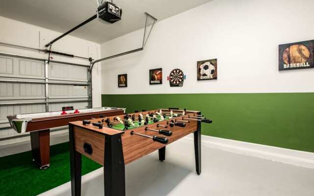 Champions Gate Six-bedroom