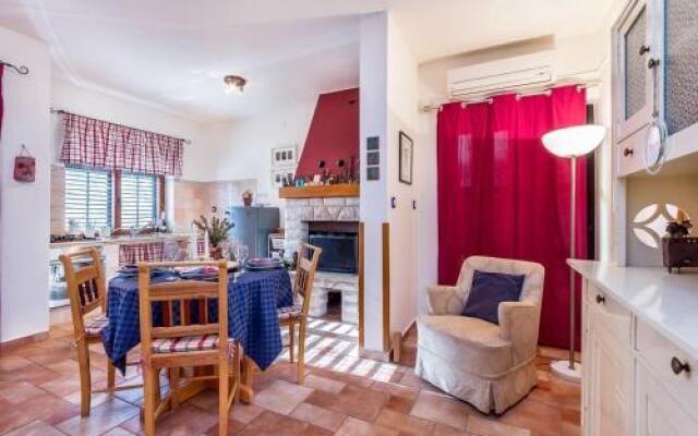 Apartments Mirna
