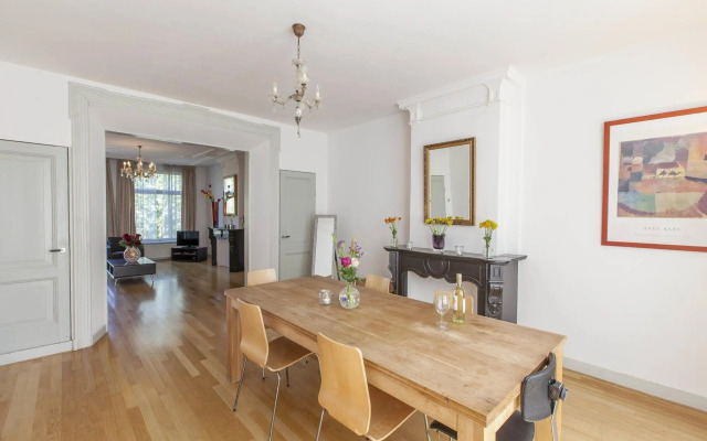 Artis Aquarium Apartment