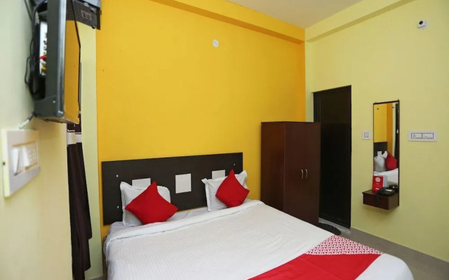 Hotel Blue Moon By OYO Rooms