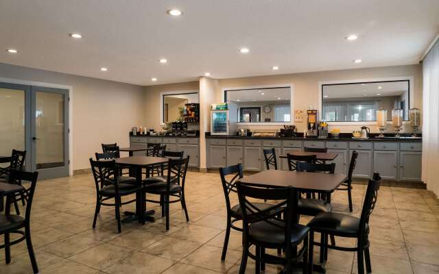 Quality Inn Grand Blanc - Flint South