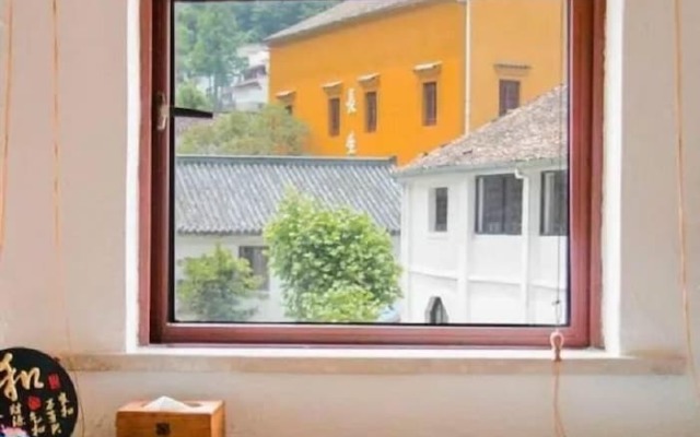 Jiuhua Mountain Banchumeisu Inn