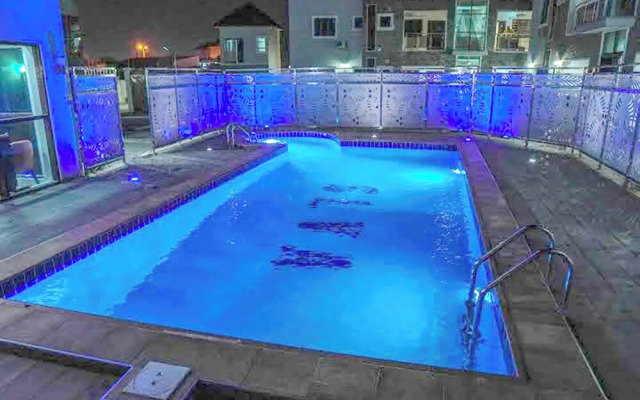 Sterling lakeview Apartments Hotel and Suites