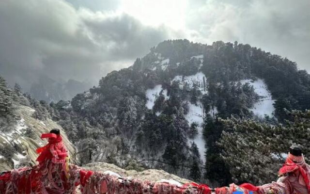 Muxishu Homestay (Huashan Scenic Area)