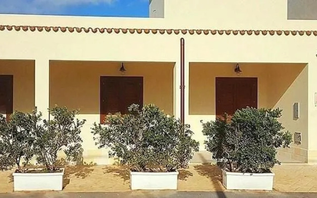 Samira - Rooms  Breakfast