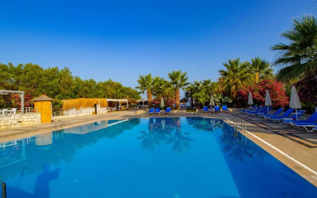 Ladonia Hotels Zemda