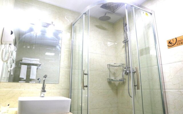 Lantian Hotel