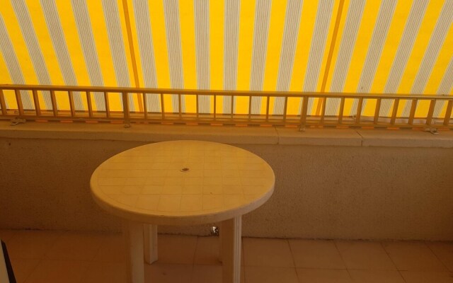 Studio in Cambrils, with Pool Access And Furnished Terrace