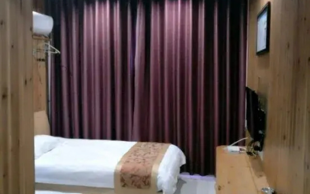 Huangguan Hotel
