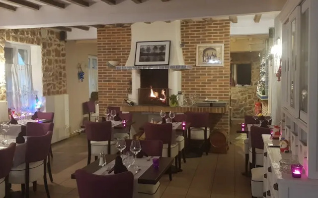 Logis HÔTEL L'ENVIE DES METS