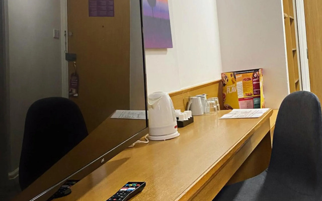 Purple Roomz