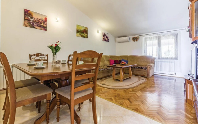 Awesome Home in Valtura With Wifi and 2 Bedrooms