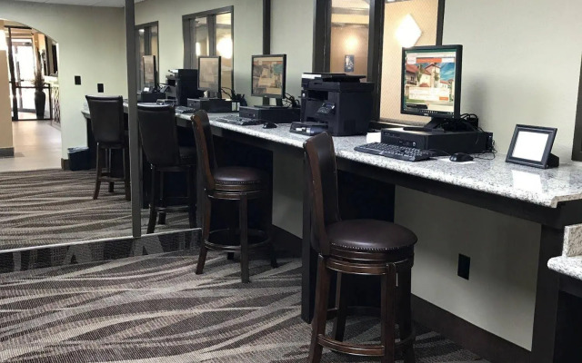 Quality Inn & Suites