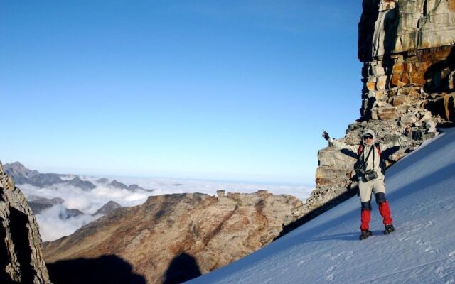 Hotel la casa del montañista