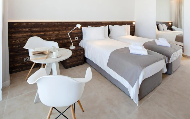 Amphora Hotel & Suites