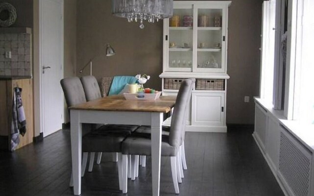 Cozy Apartment in Roasting near Belgian Border