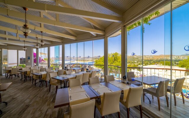 Riva Bodrum Resort - All Inclusive - Adult Only