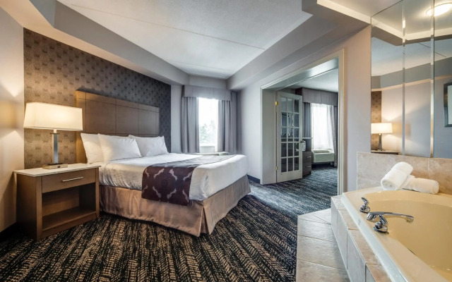 Monte Carlo Inn - Brampton Suites