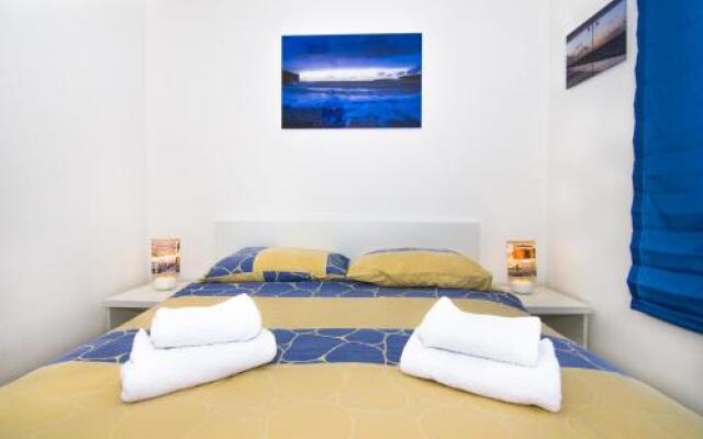 Apartment Primosten Adiomare