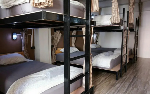 Tangmo House - Hostel