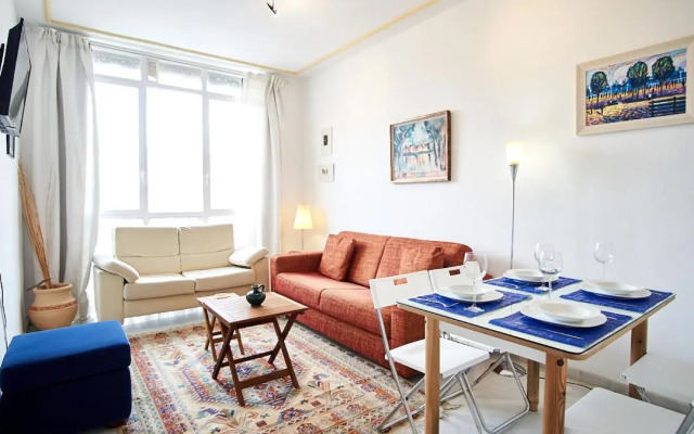 San Jacinto Triana Suite by Valcambre