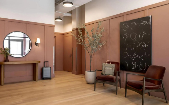 Sonder by Marriott Bonvoy Market Hall Apartments West Loop