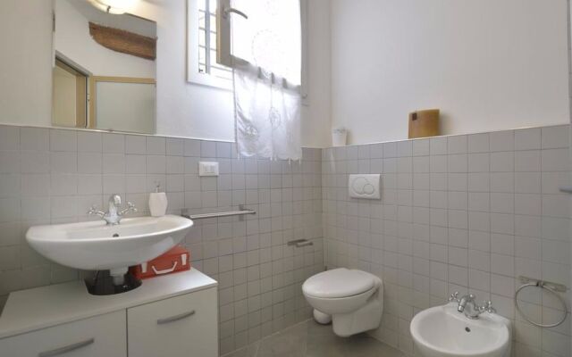 Massarenti 3 Levels Apartment