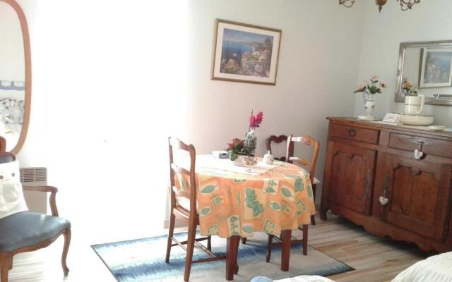 Les Hirondelles Du Paradis 6 rue des Oiseaux