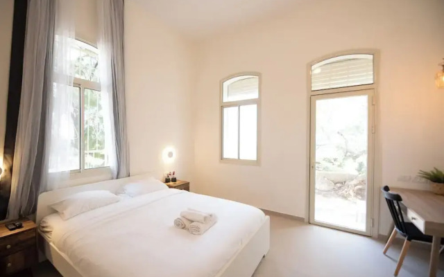 PORT CITY HAIFA - Authentic Luxury BG