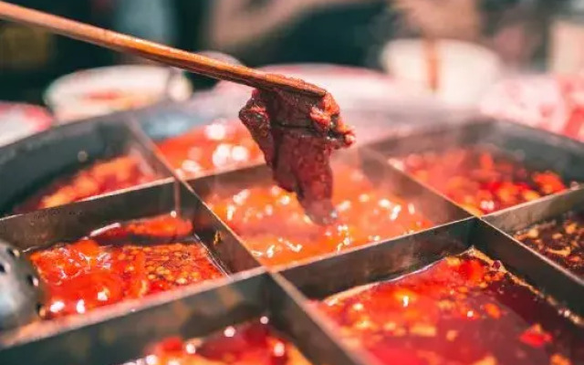 Meitu Apartment Hotel (Chongqing Jiefangbei Chaotianmen Branch)