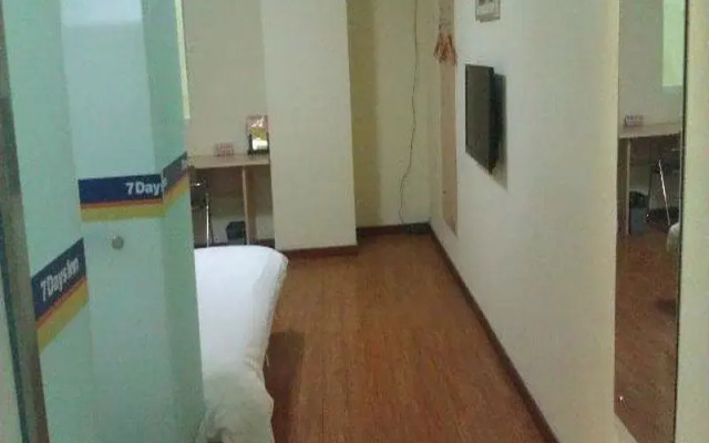 7 Days Inn