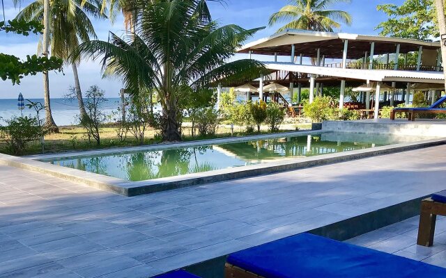 Koh Mook Riviera Beach Resort