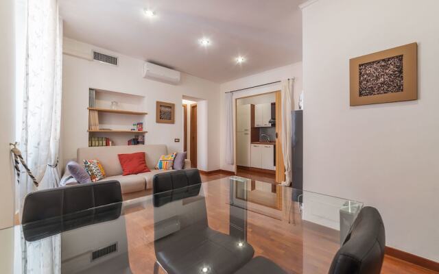 Casa Zeffiro, Fully Equipped Apartment 2 Minutes Walk From Fontana Di Trevi