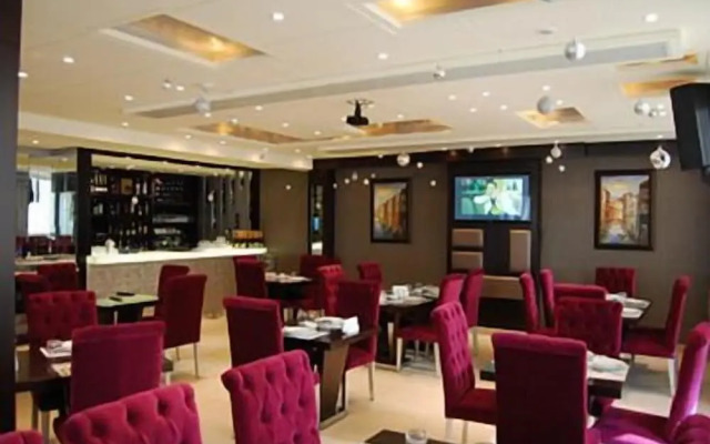 Elite Hotel & Spa