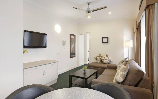 Melbourne's Princes Park Motor Inn