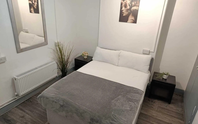 Camden Town Apartment