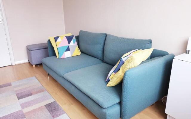 Charming London Town Studio Flat, Tower Bridge
