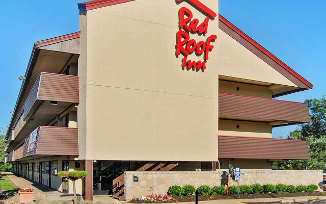 Red Roof Inn Akron